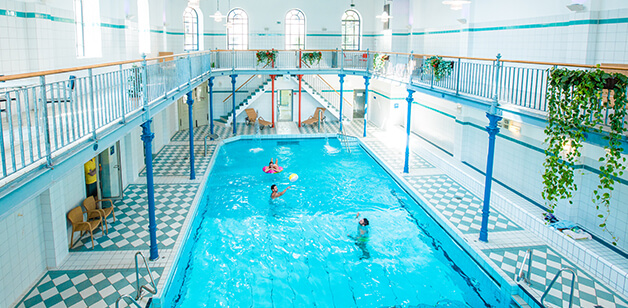 In historical ambience, visitors to the Nordbad can enjoy a 16 by 8 meter swimming pool with adjustable ...